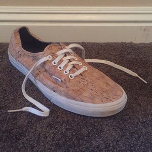 ☀️Size 11 cork style vans. Excellent condition!☀️